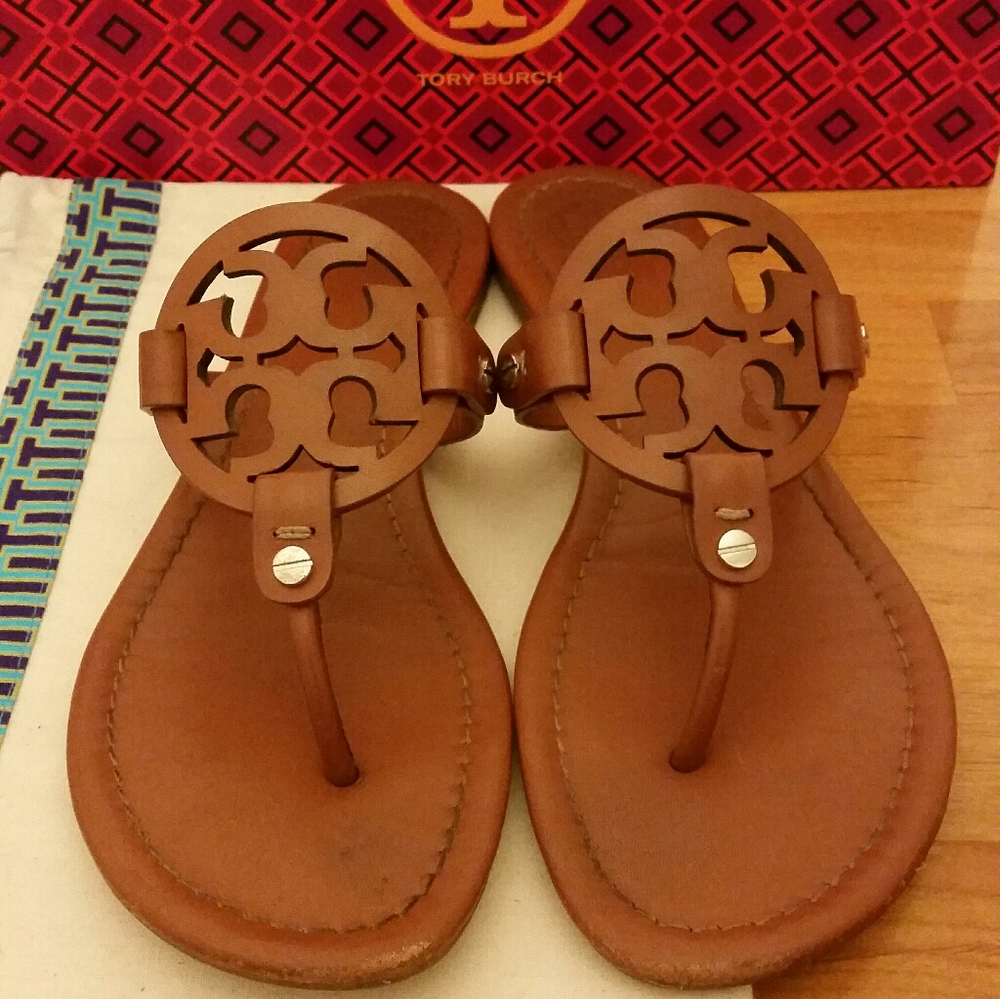 !!Miller Sandals!! by Tory Burch💛